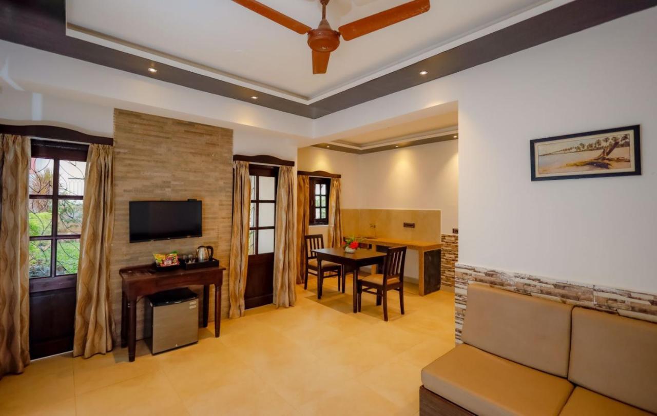 Sunkissed Premium, Goa By Wsi, Calangute Beach Bagian luar foto