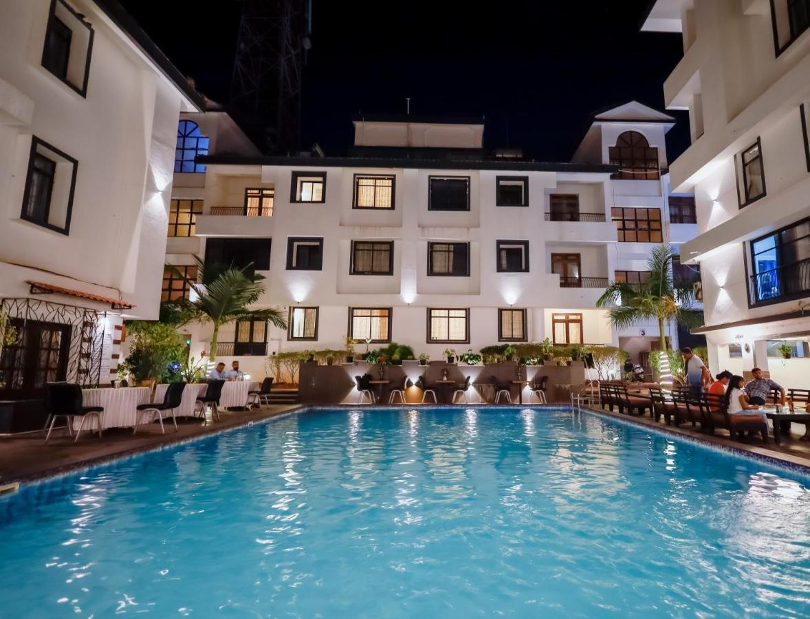 Sunkissed Premium, Goa By Wsi, Calangute Beach Bagian luar foto
