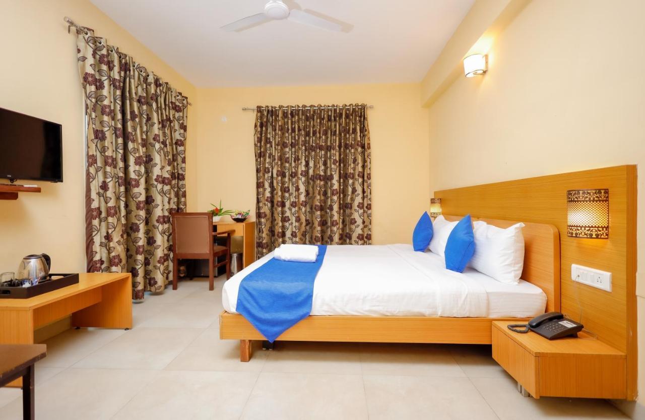 Sunkissed Premium, Goa By Wsi, Calangute Beach Bagian luar foto