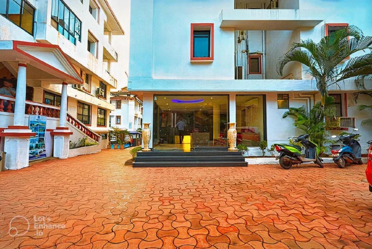Sunkissed Premium, Goa By Wsi, Calangute Beach Bagian luar foto